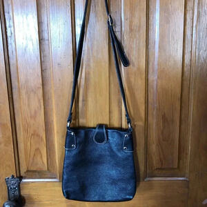 Vera Pelle Black Pebbled Leather  Crossbody